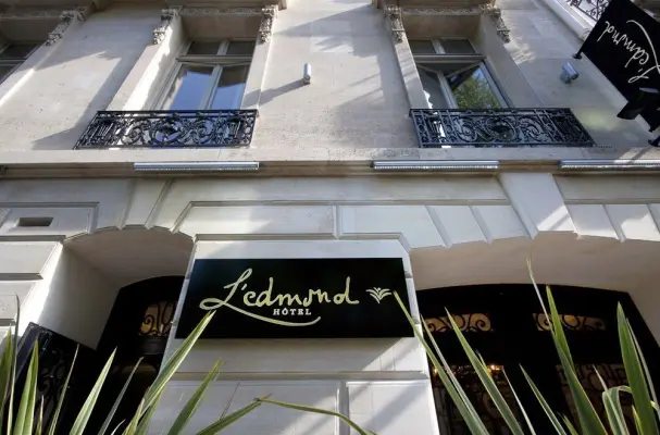Edmond Hôtel - Facade
