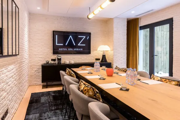 LAZ' Hôtel Spa Urbain - Salon de réunion