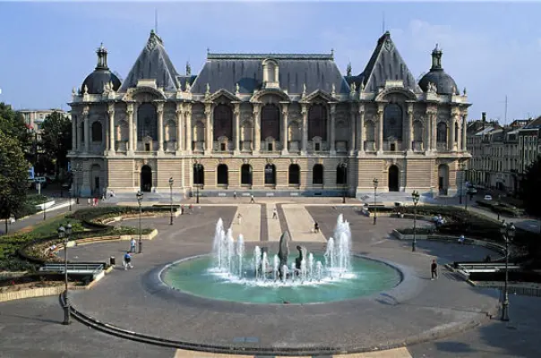 Le Palais des Beaux Arts - 