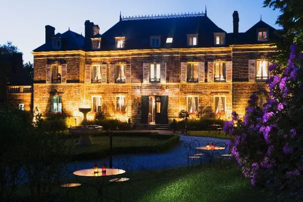 Château Les Bruyères - En soirée